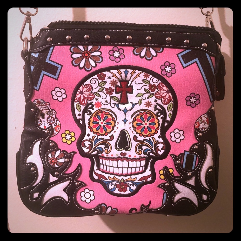 NWOT Pink Sugarskull Crossbody Purse